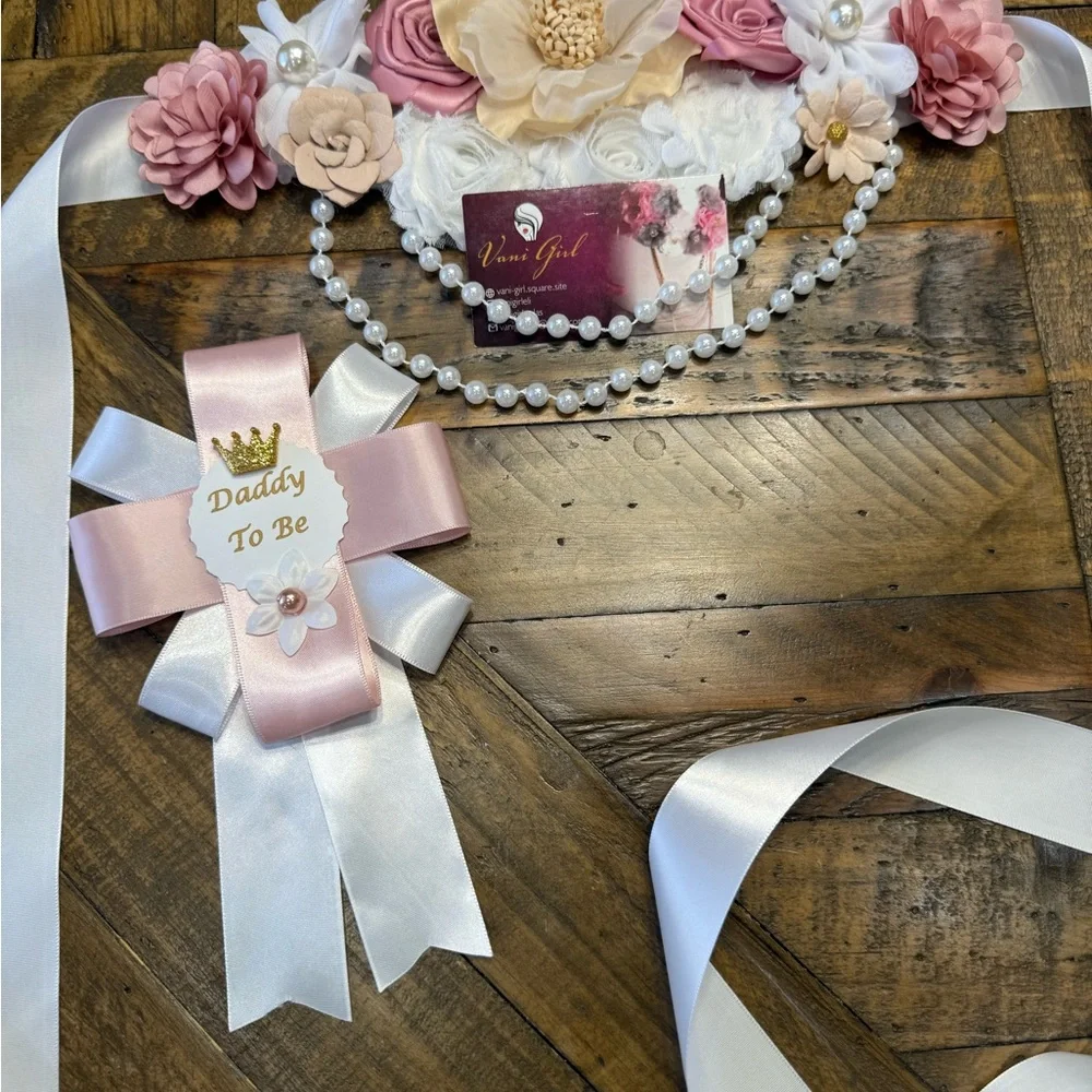 Elegant Pink and White Floral Belt for Kids